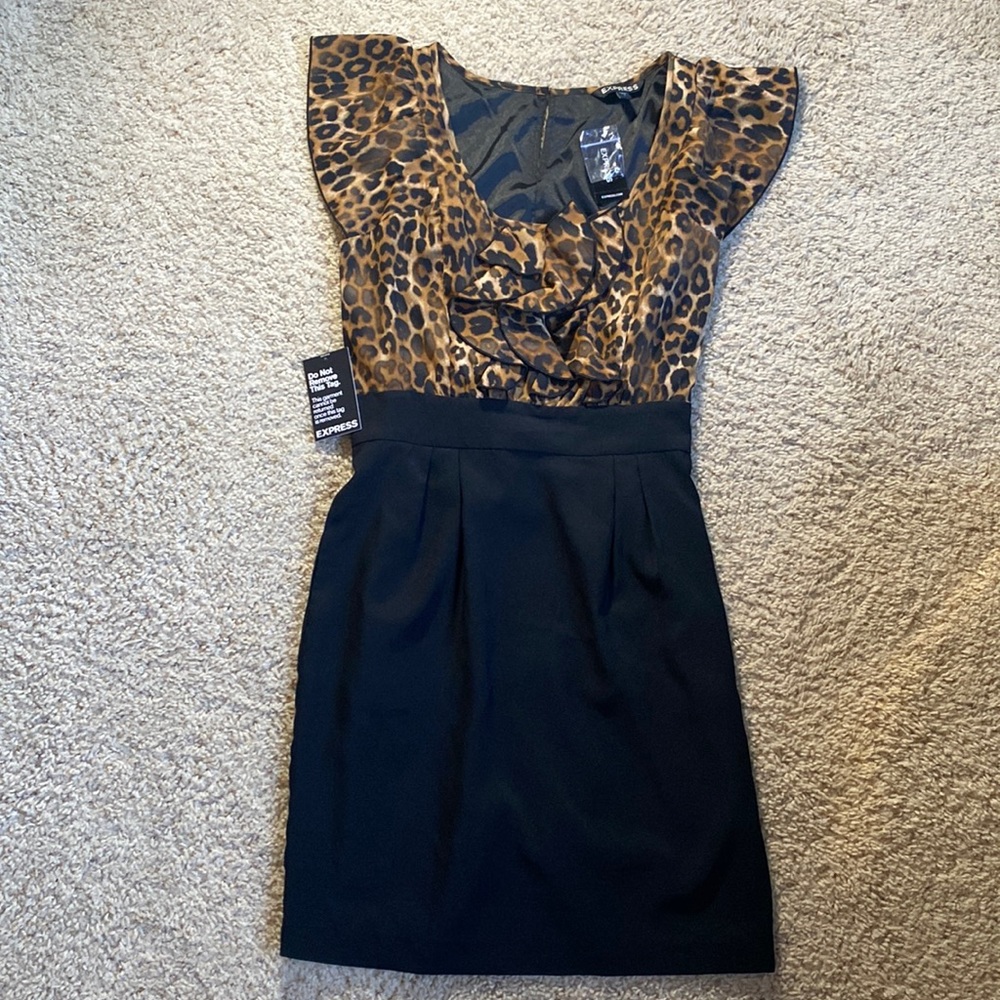 Express leopard print & black tie waist dress